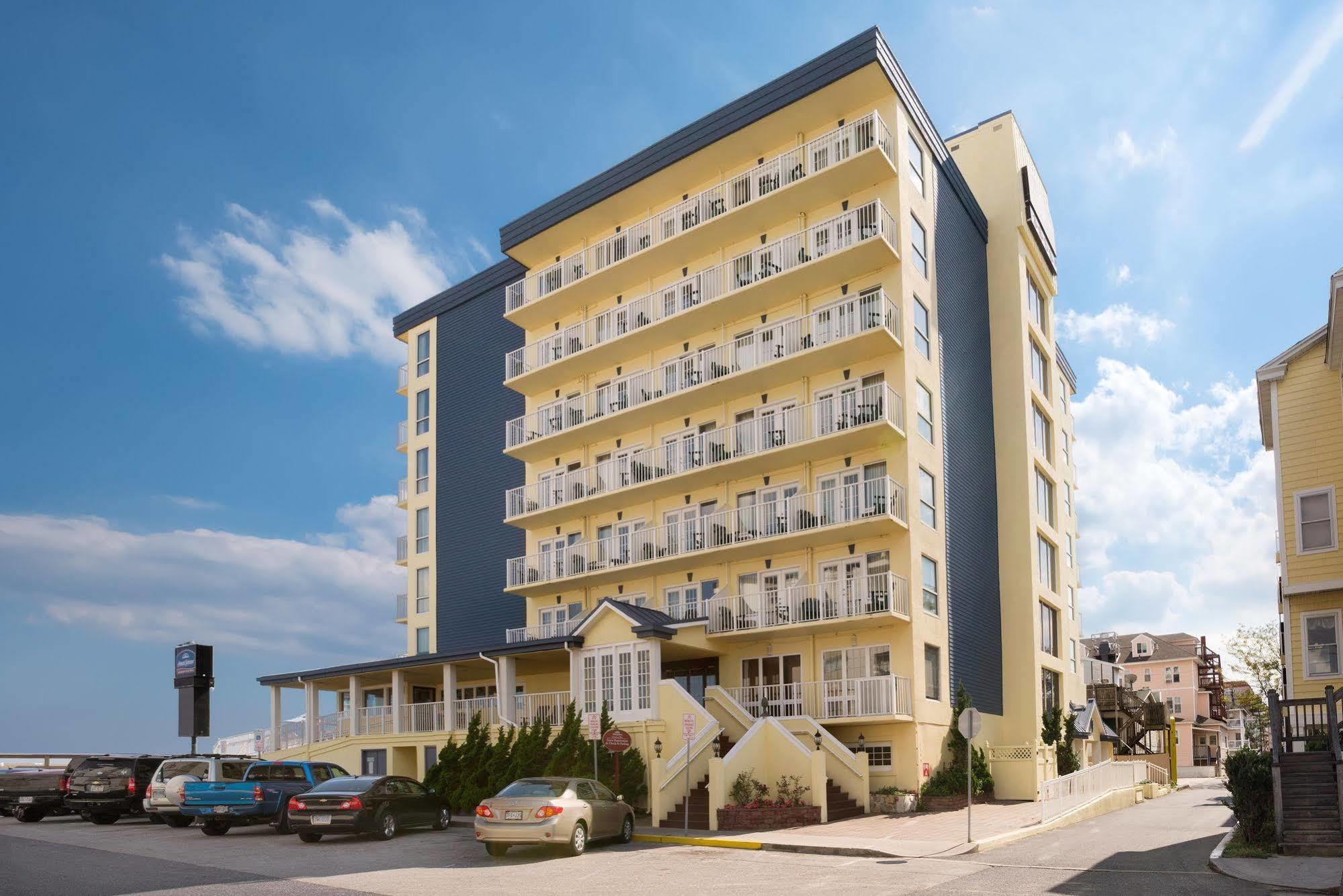 Howard Johnson Plaza By Wyndham Ocean City Oceanfront Buitenkant foto